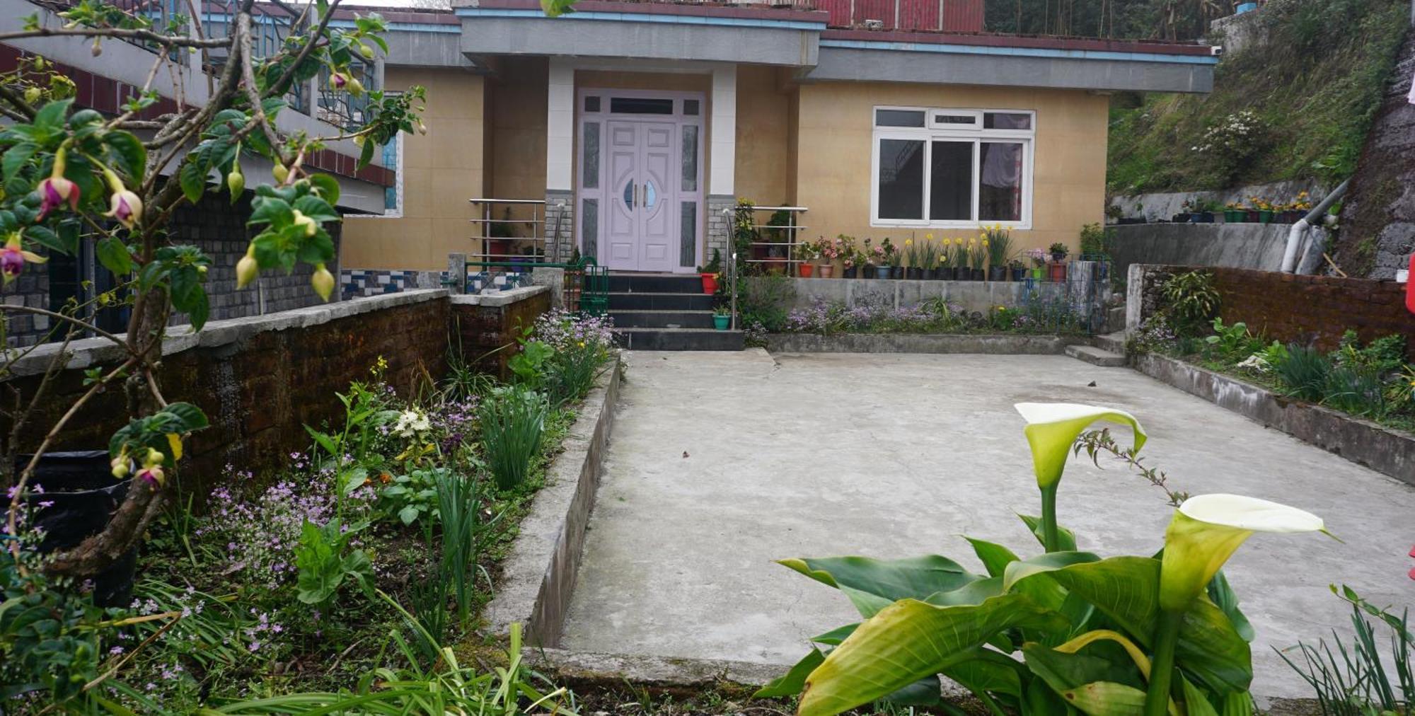 Tranquil Retreat Homestay Ghum Bagian luar foto