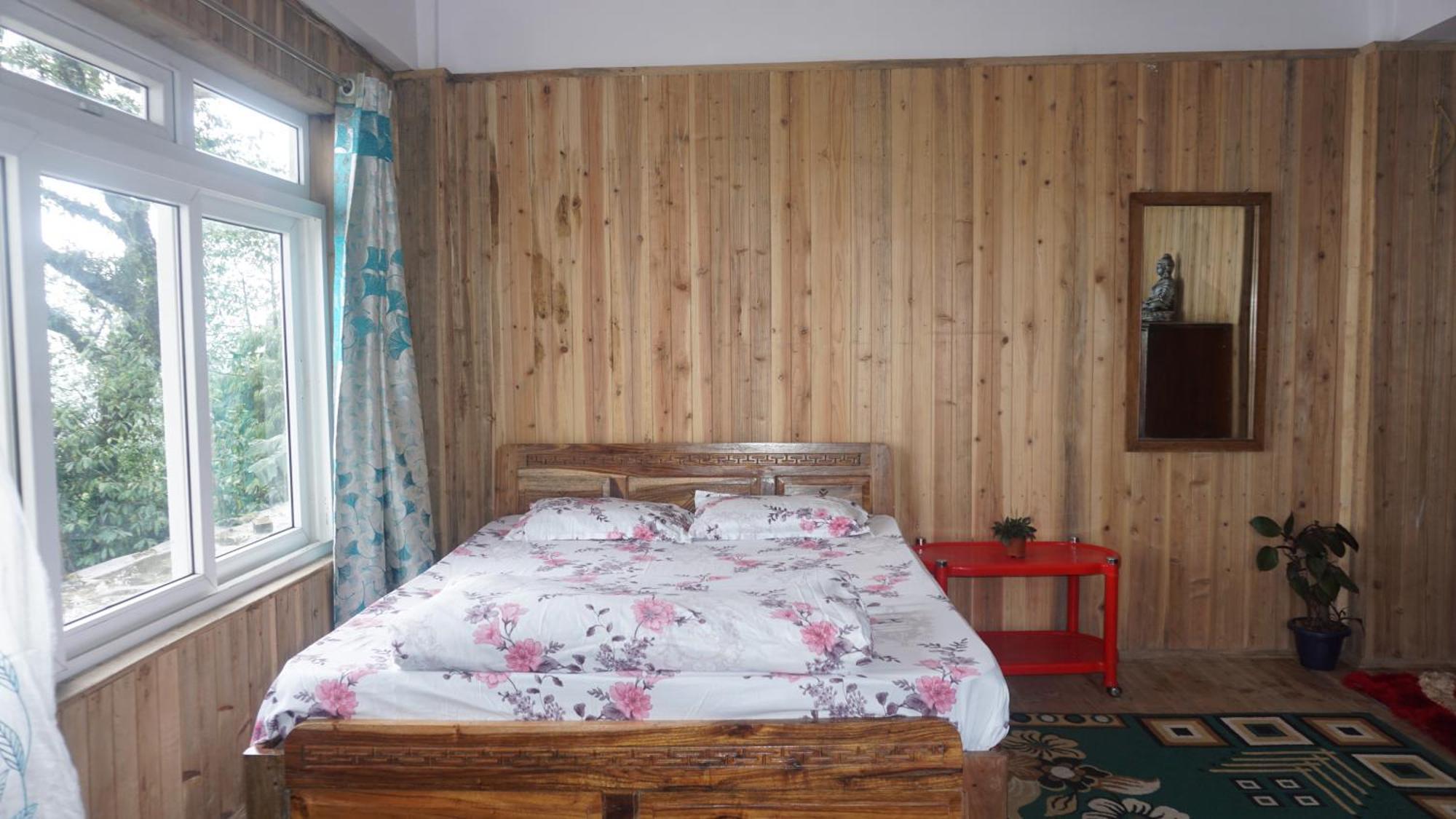 Tranquil Retreat Homestay Ghum Bagian luar foto